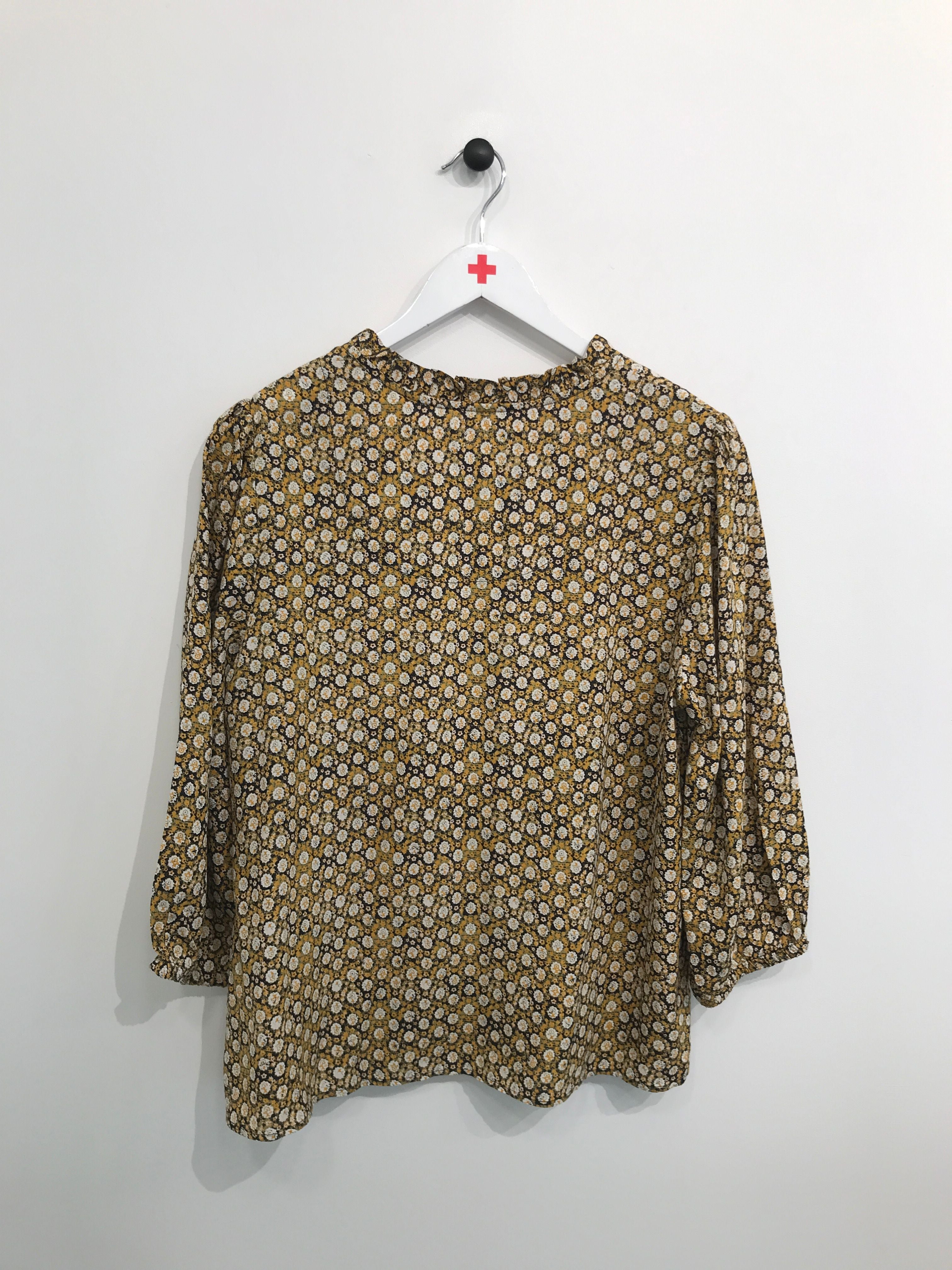 Cream Bluse