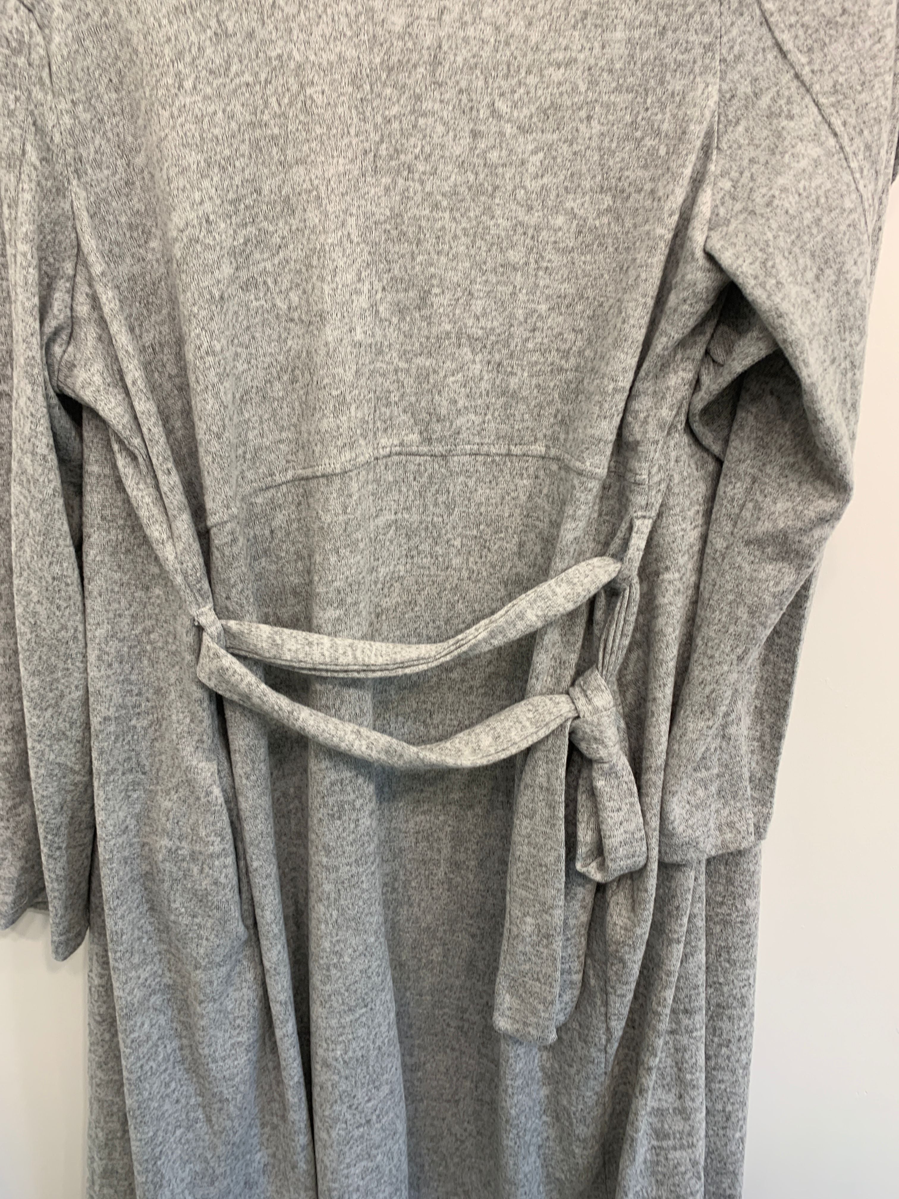 Vila Cardigan