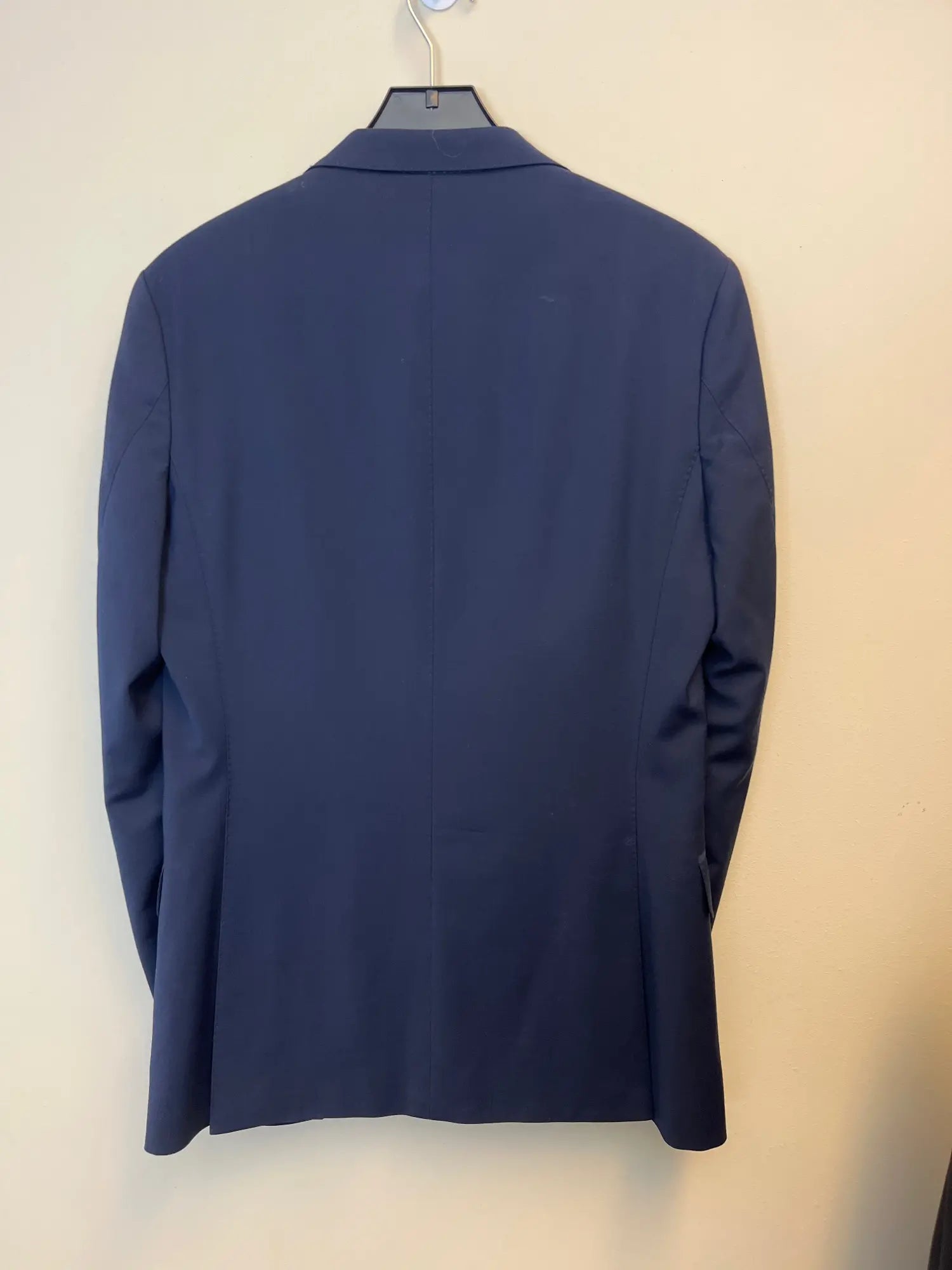 Oscar Jacobson habit jakke