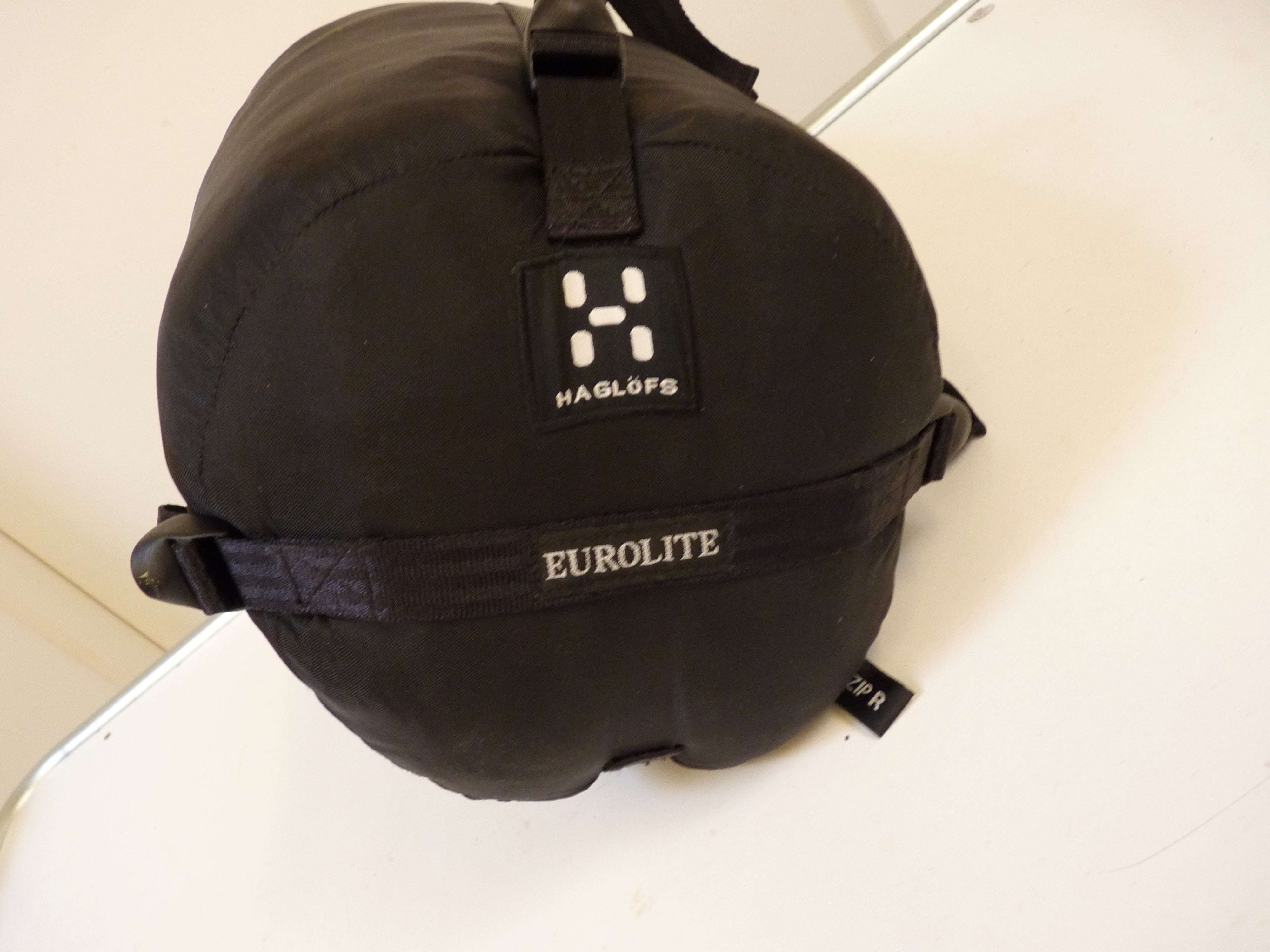 Halglöfs Eurolite sovepose