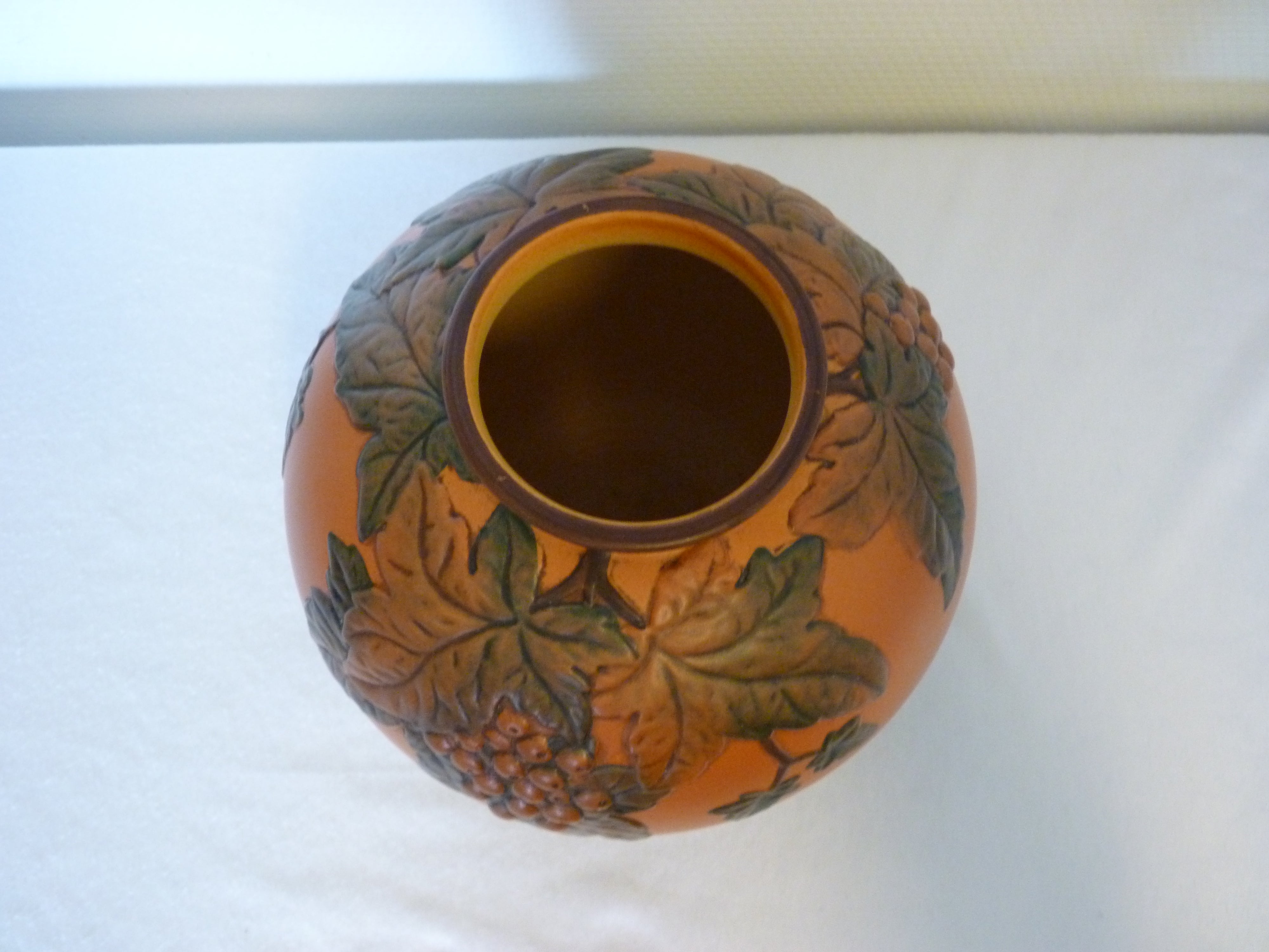 Ipsens Enke orange vase