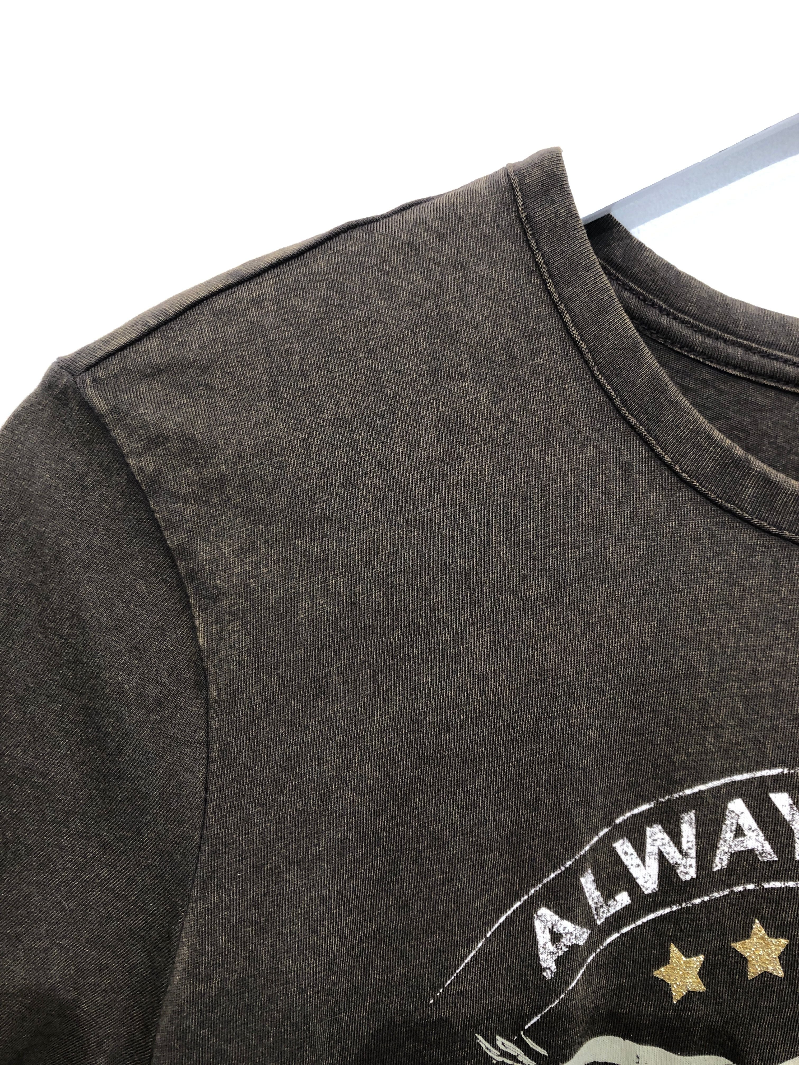 Only T-shirt