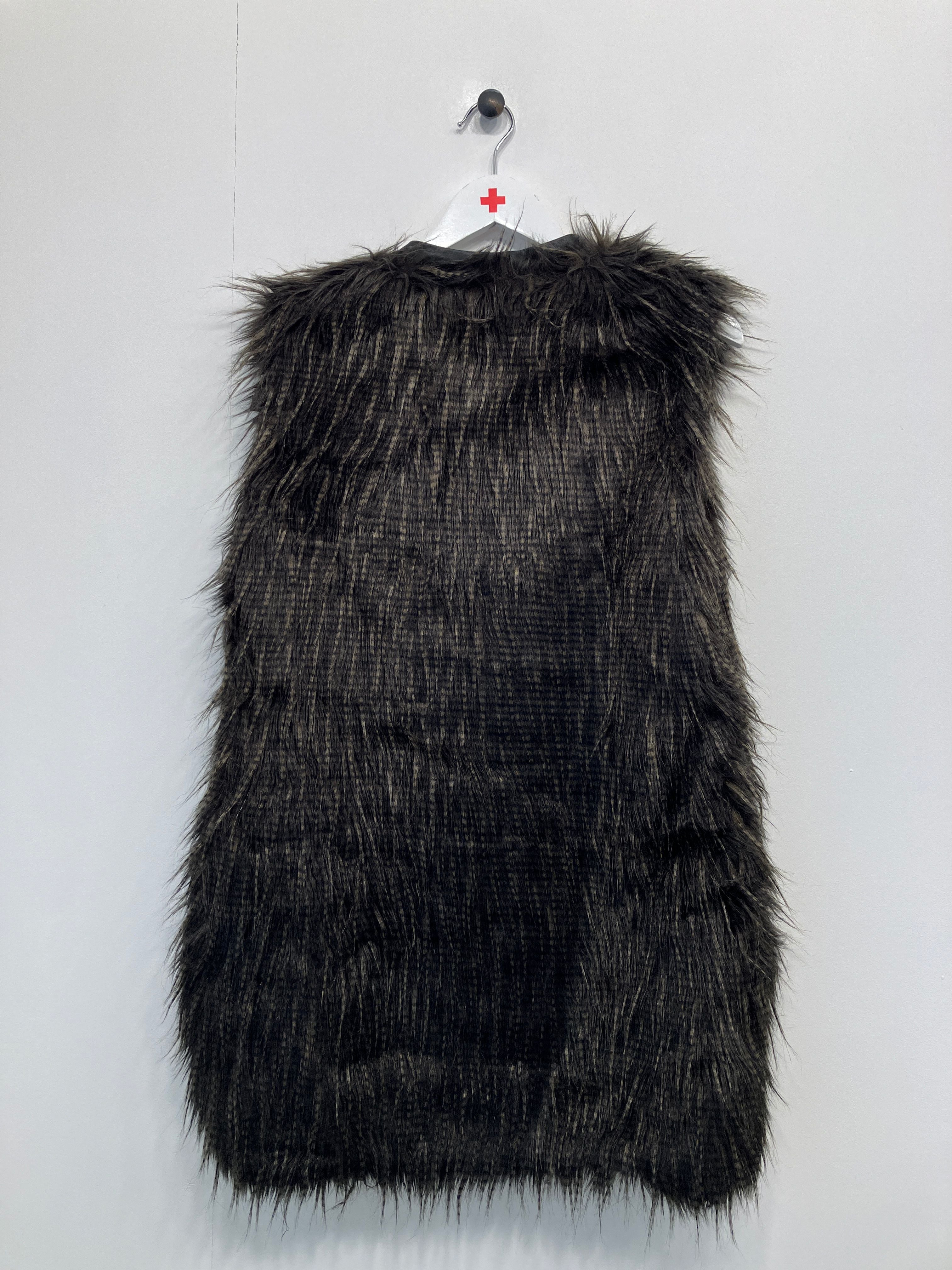 B Young Vest