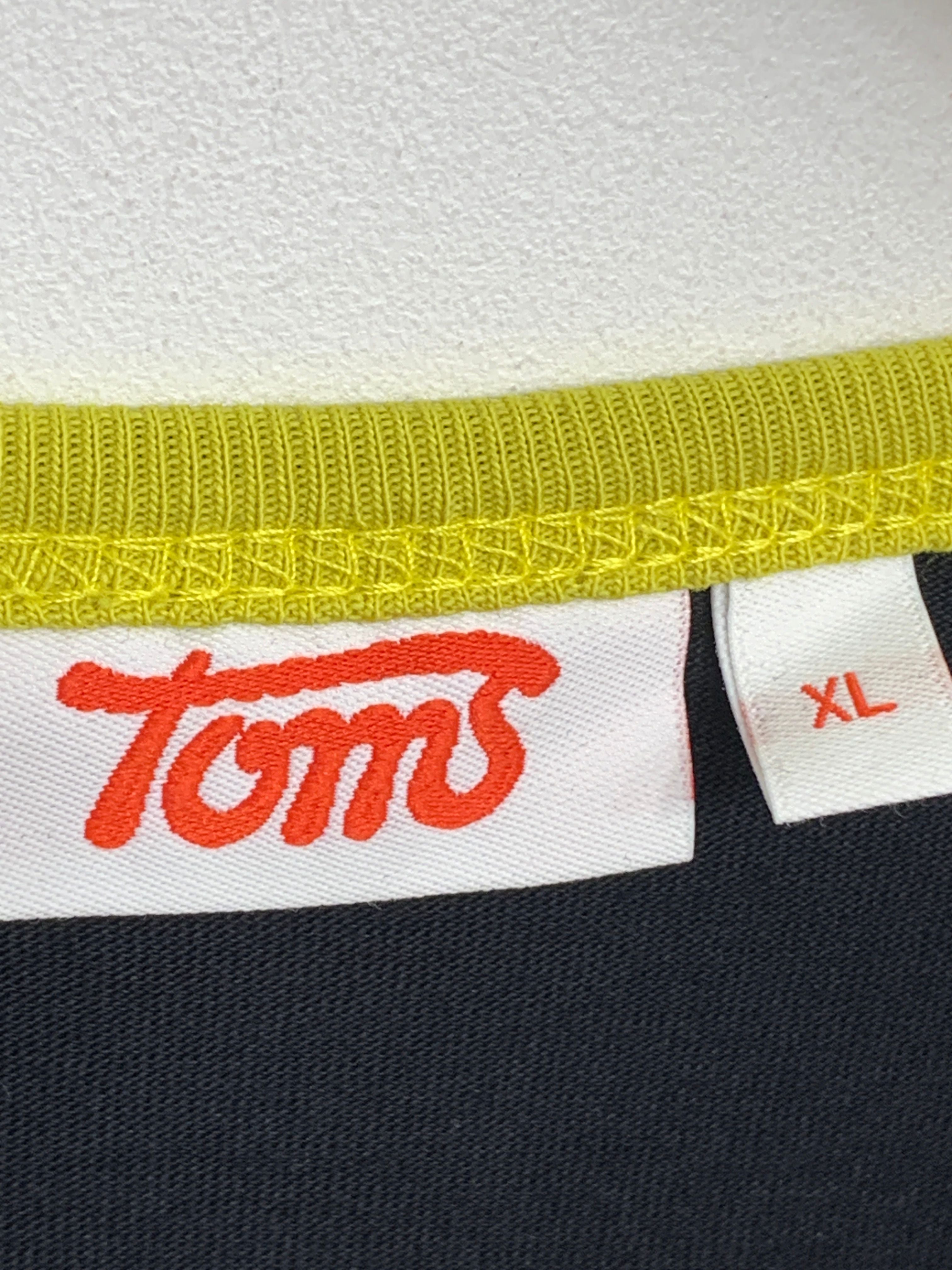 Toms T-shirt