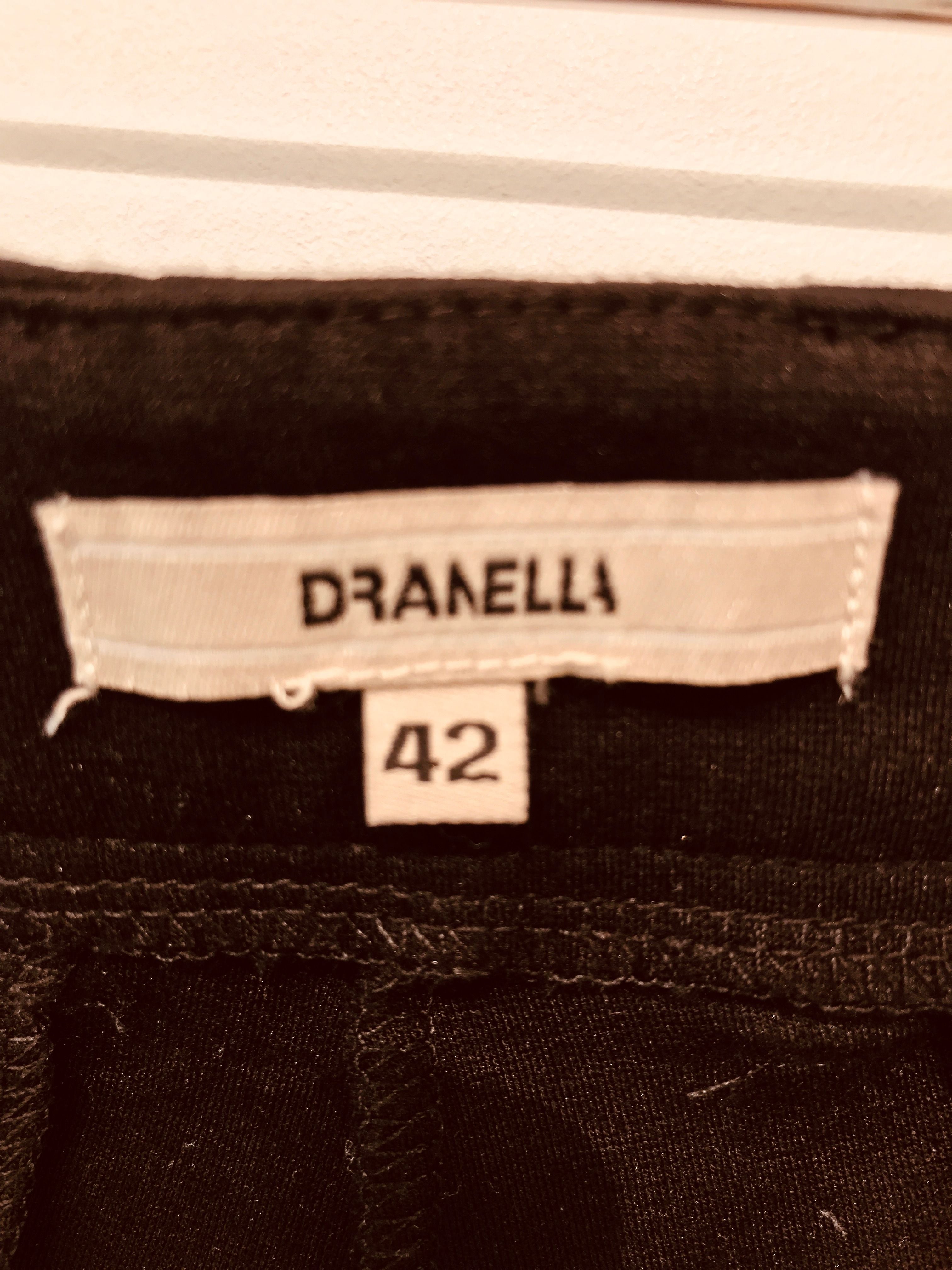 Dranella Shorts