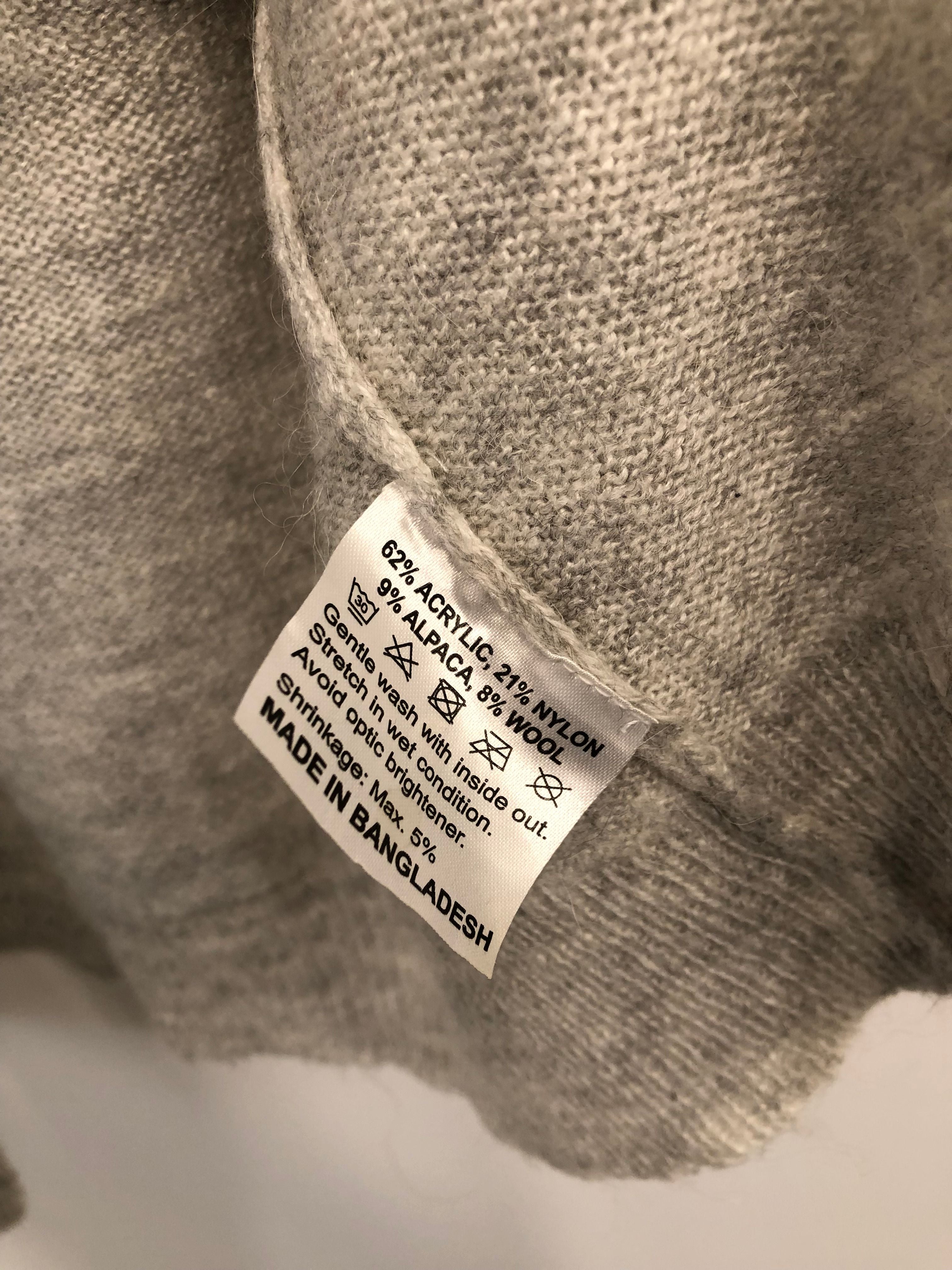 Lipo Lipo Cardigan