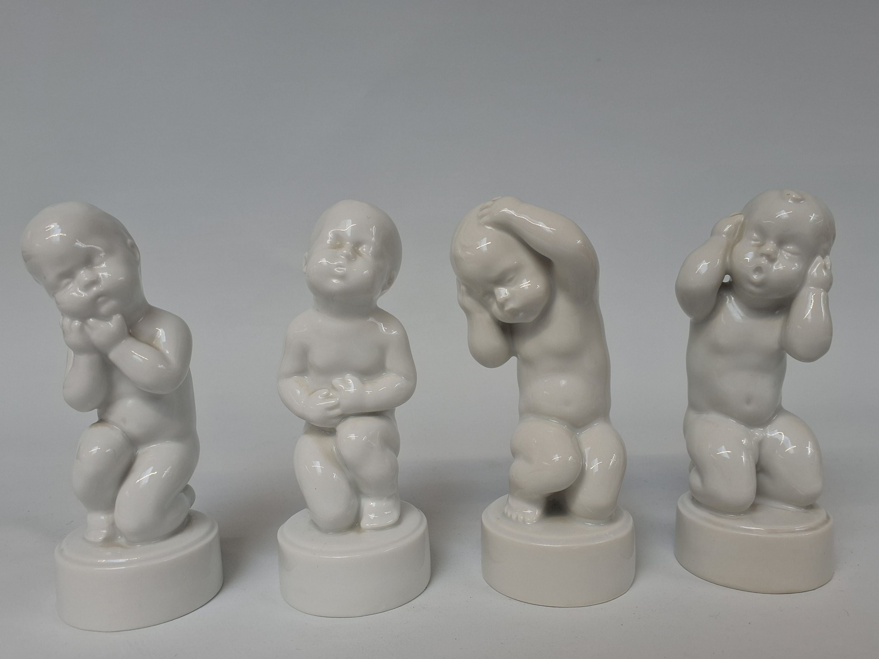 Bing & Grøndahl - "De fire Piner" - komplet sæt af 4 porcelænsfigurer