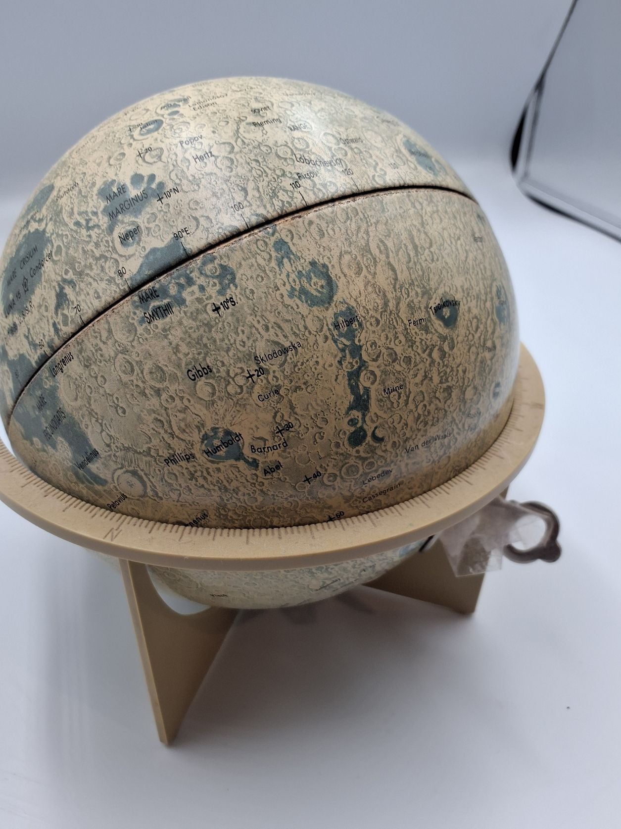 Sparebøsse globus