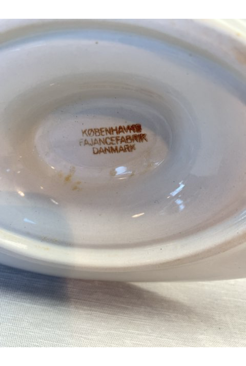 Fajance sovseskål