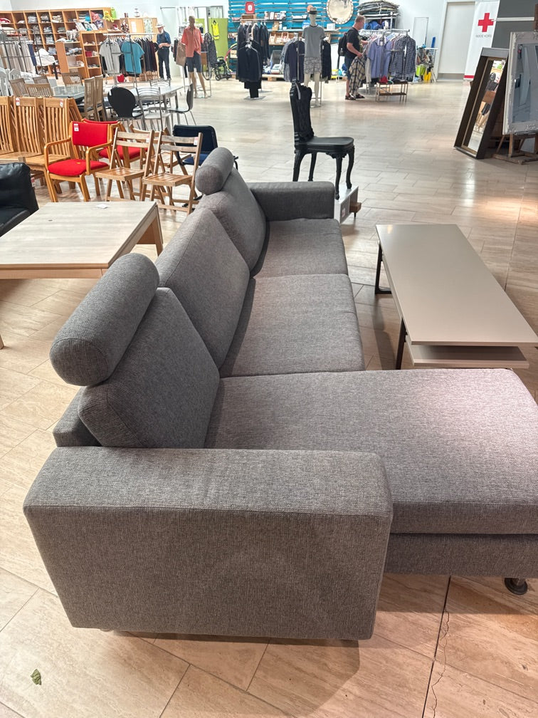 Sofa i grå