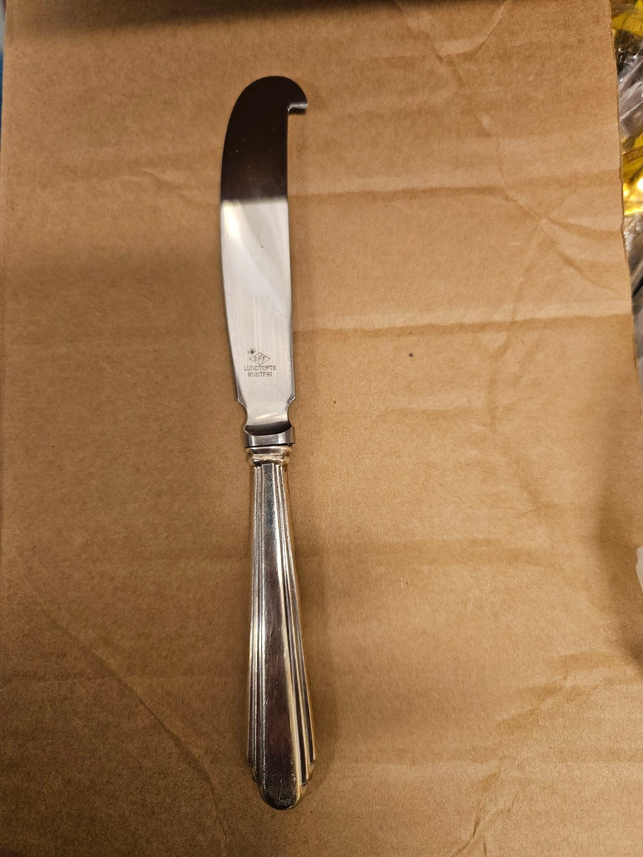 Kniv