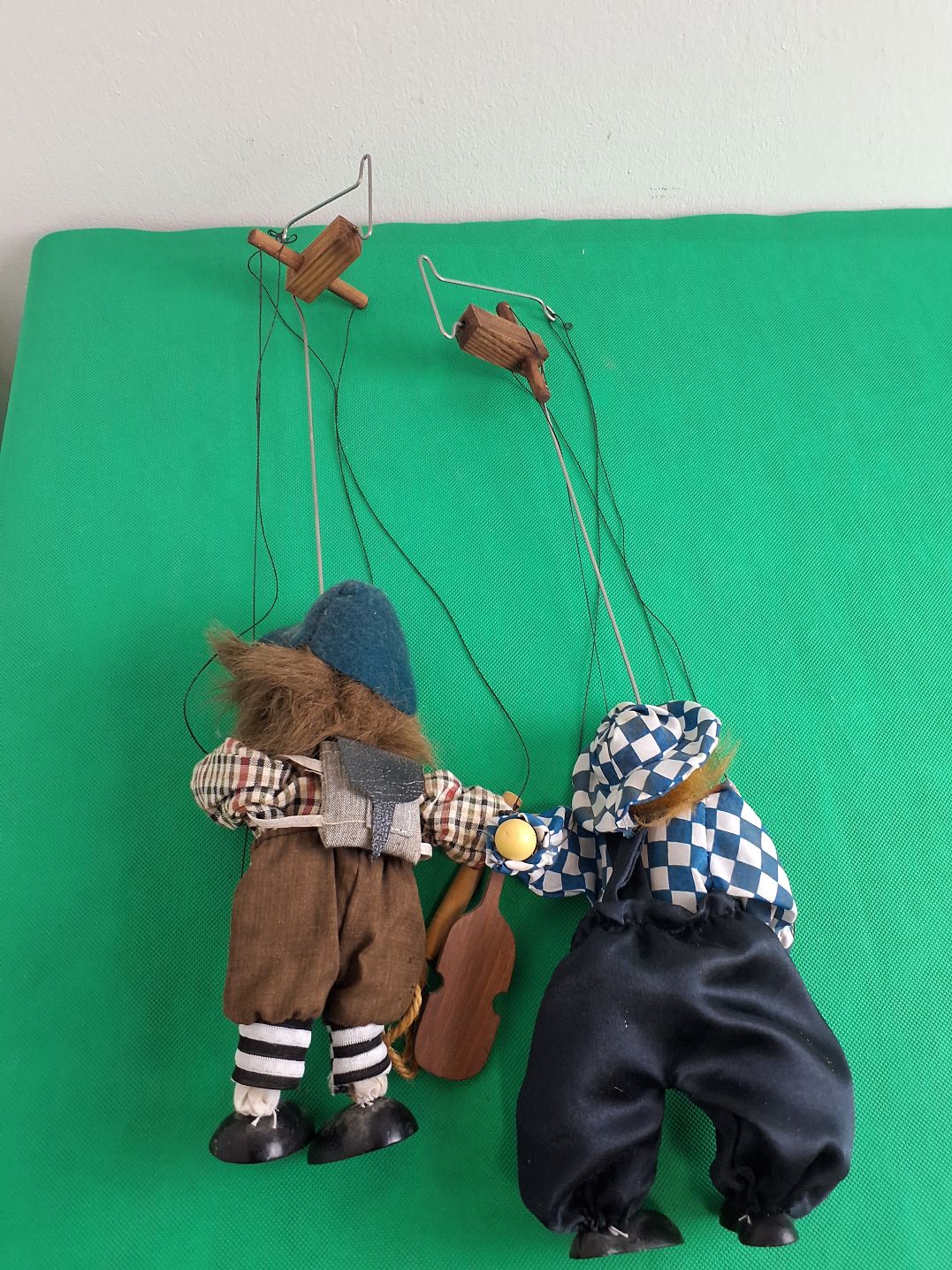 Par Marionetter dukker
