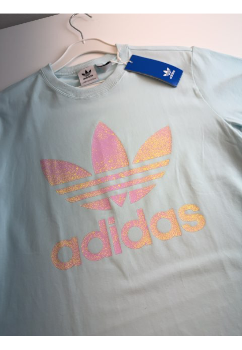 Adidas T-shirt