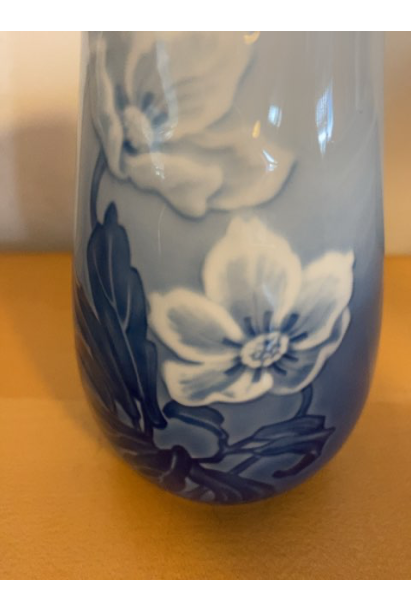 B&G vase 201