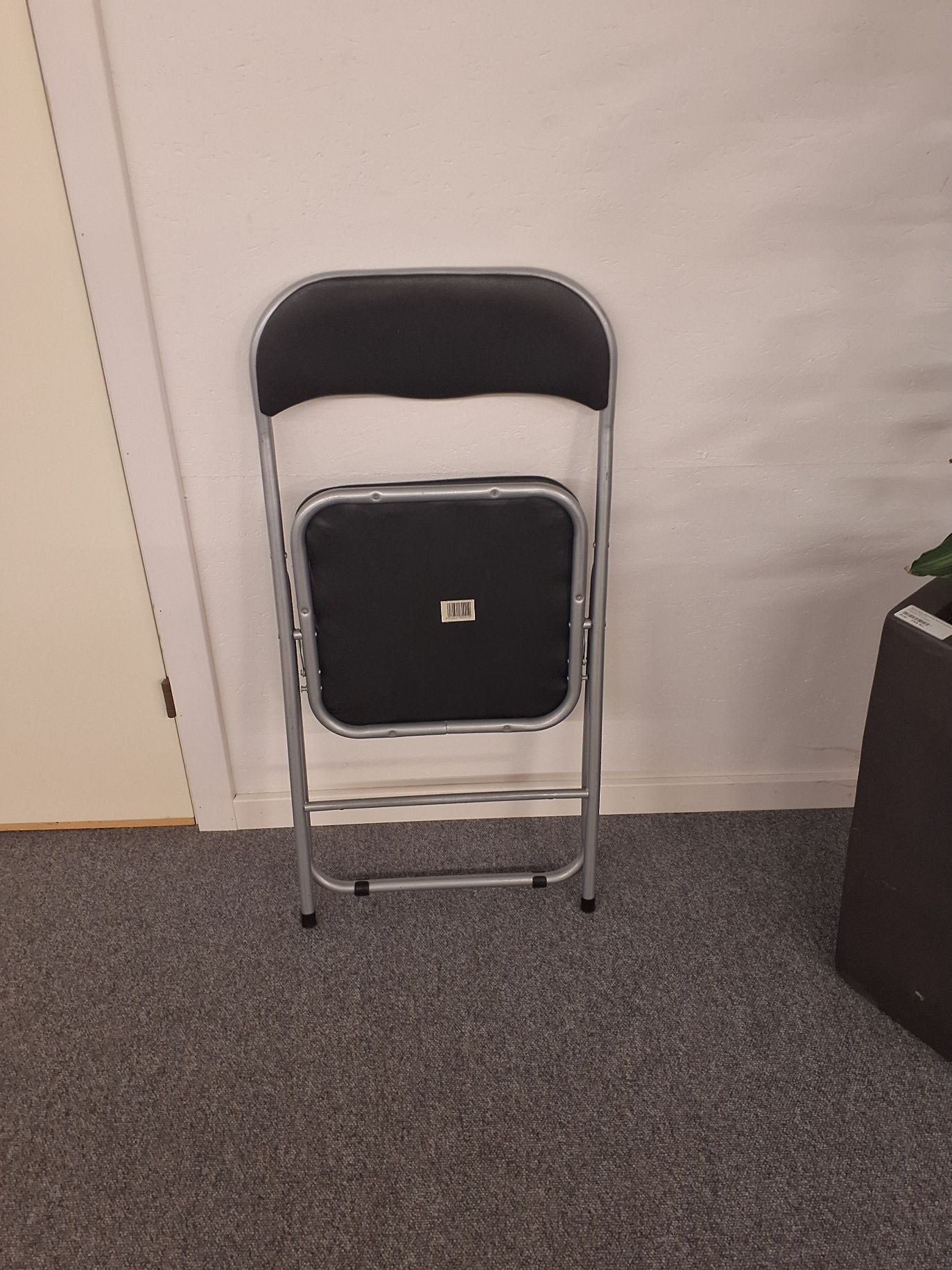 Klapstol sort plastik - 9527