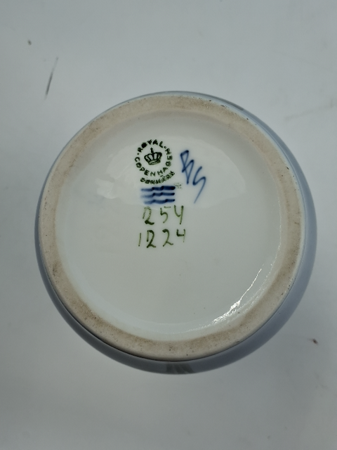 RC vase Alpe viol