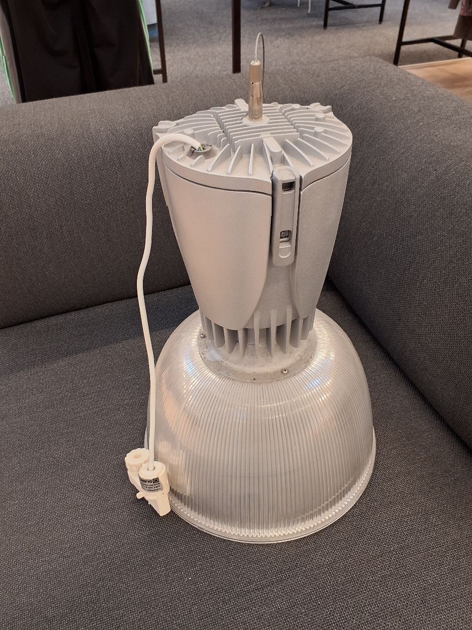 Glamox industrilampe