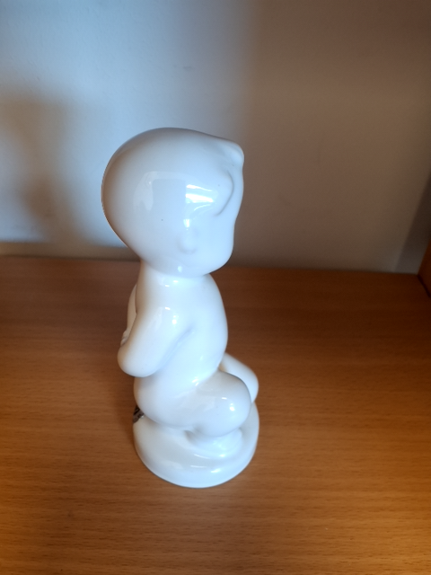 Søholm figur Peter flov