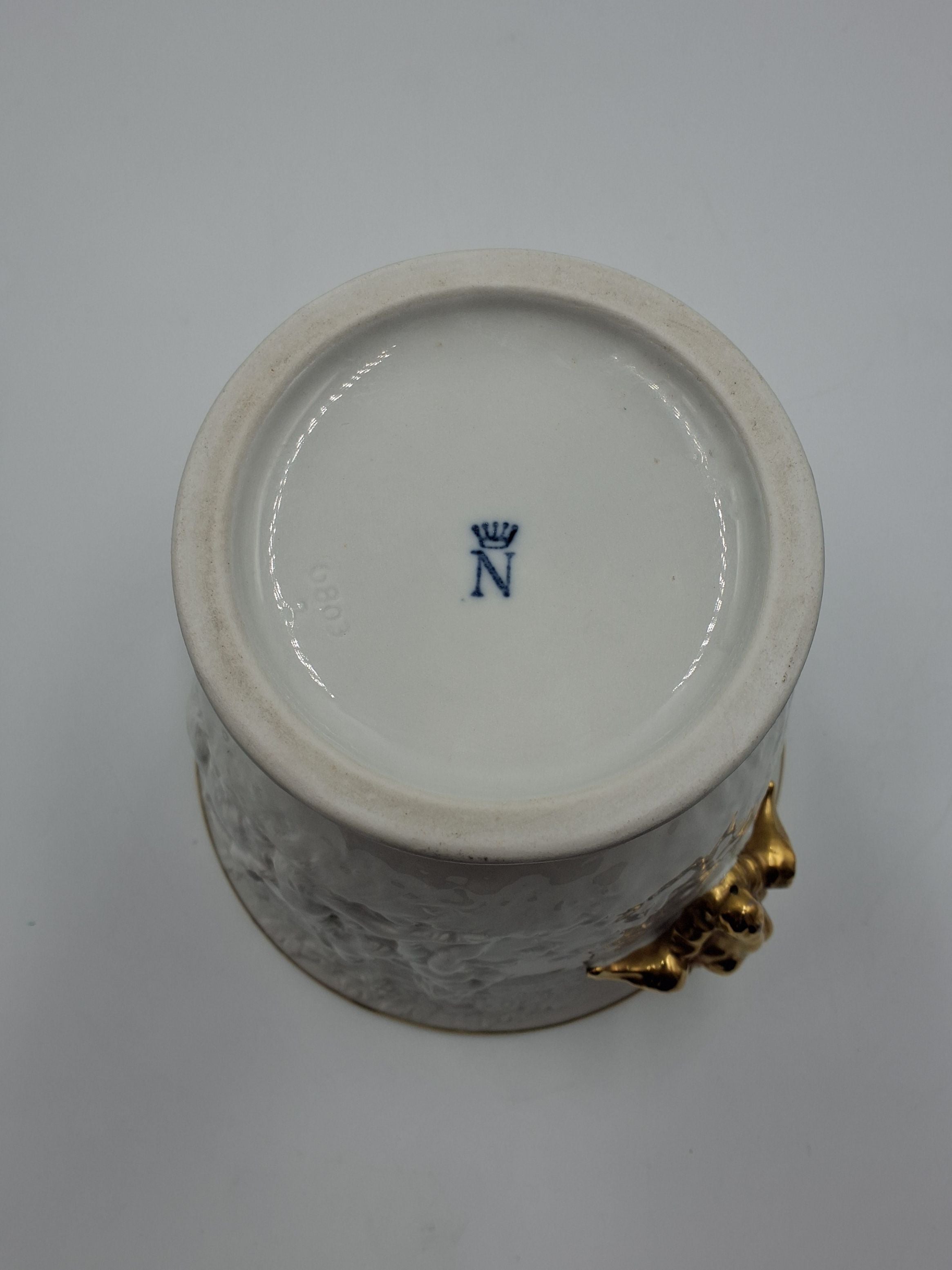 Antik trofævase/krukke