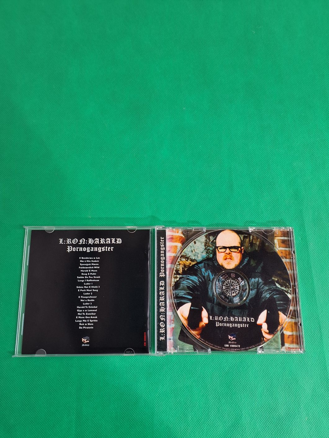 CD: L:Ron:Harald Pornogangster