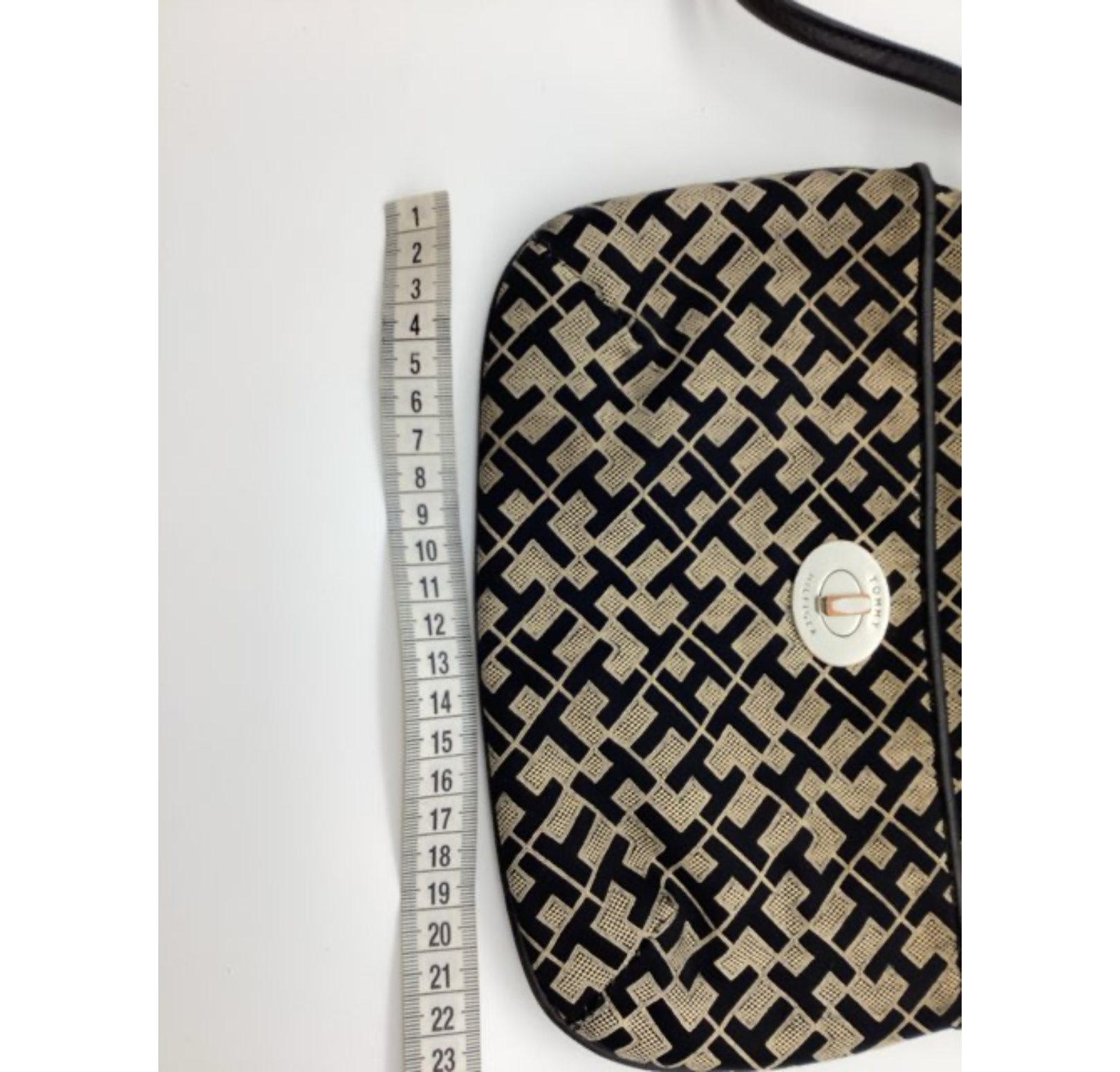 Tommy Hilfiger Taske (H389)