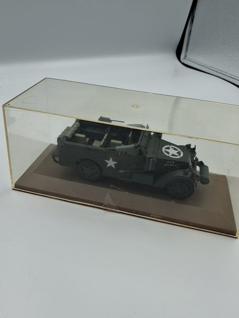 Modelbil