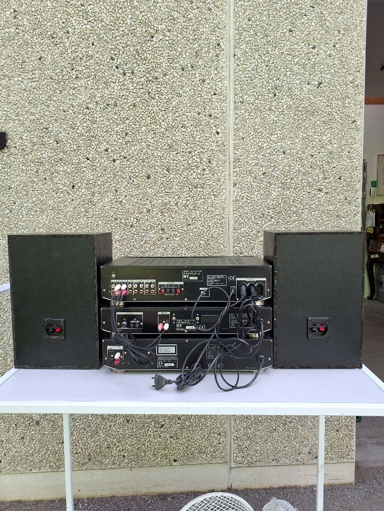 Sony stereoanlæg