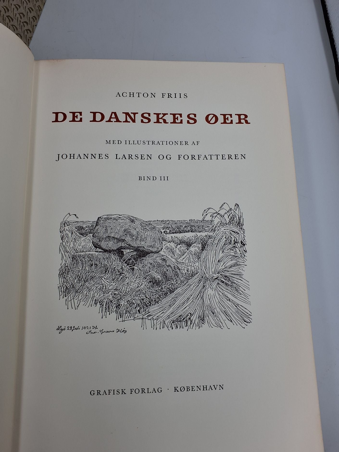 Bog: "De danskes øer" 1-3