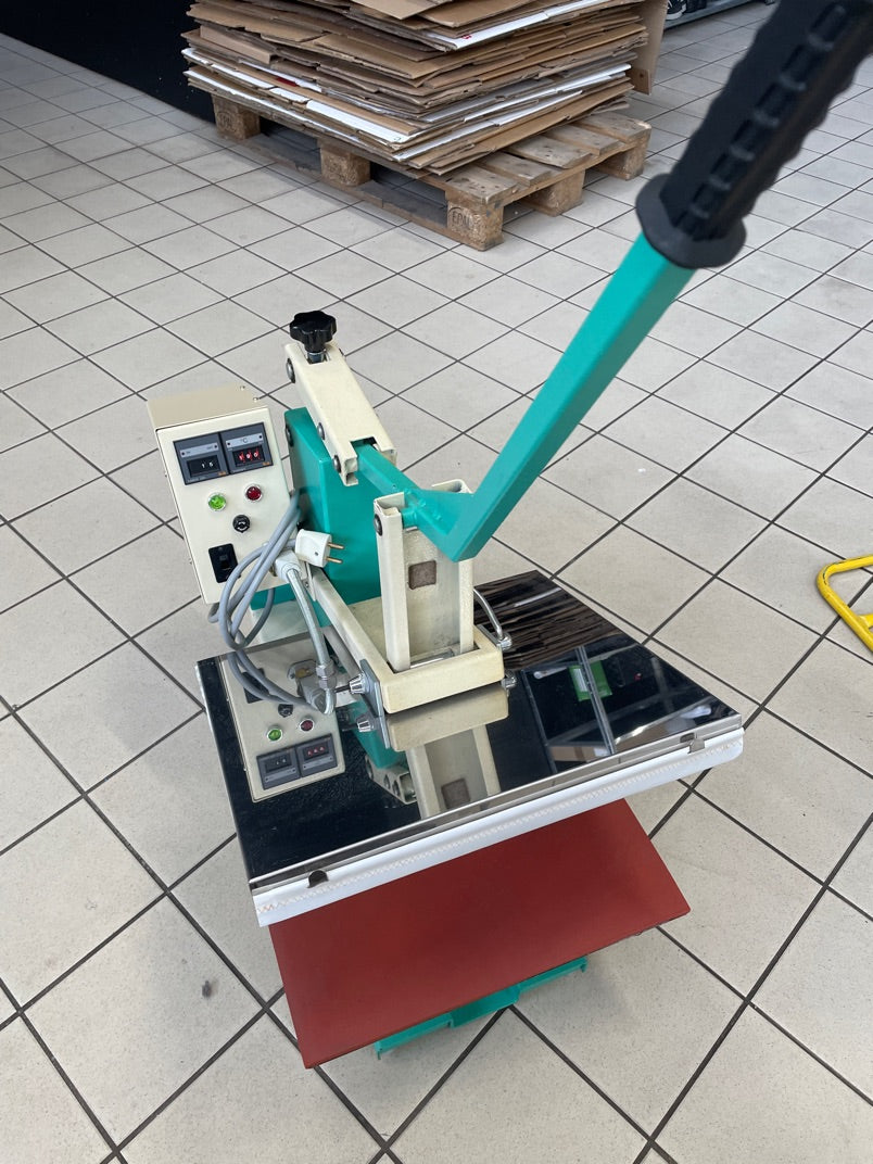 Lotus. LTC 135 Varmepresse