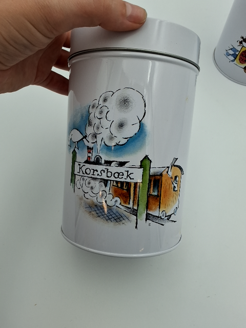 2 stk. Matador dåser