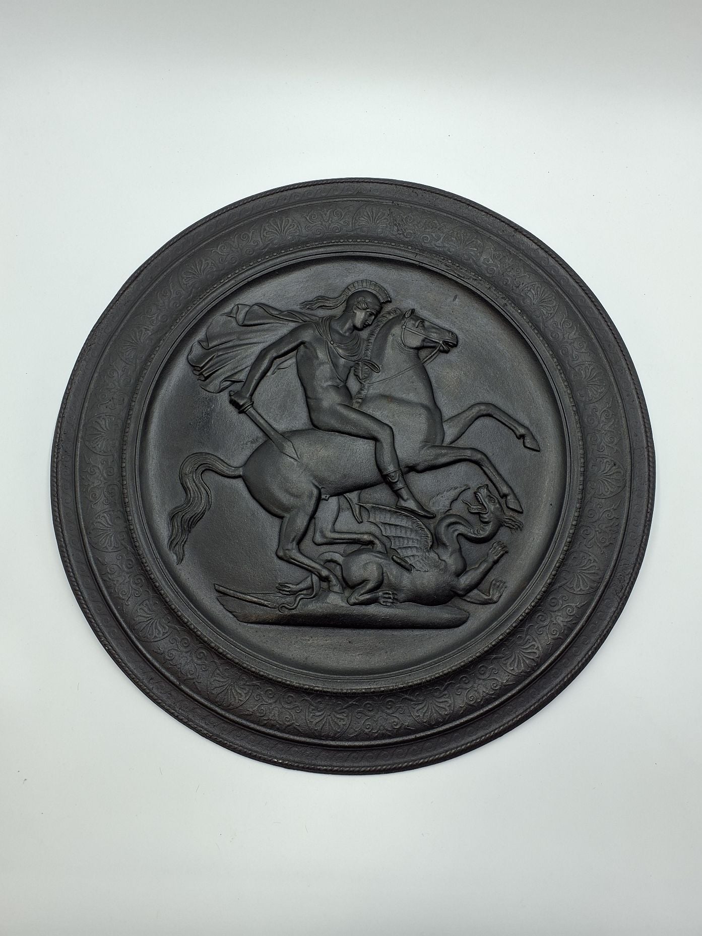 St. George and the Dragon ø50