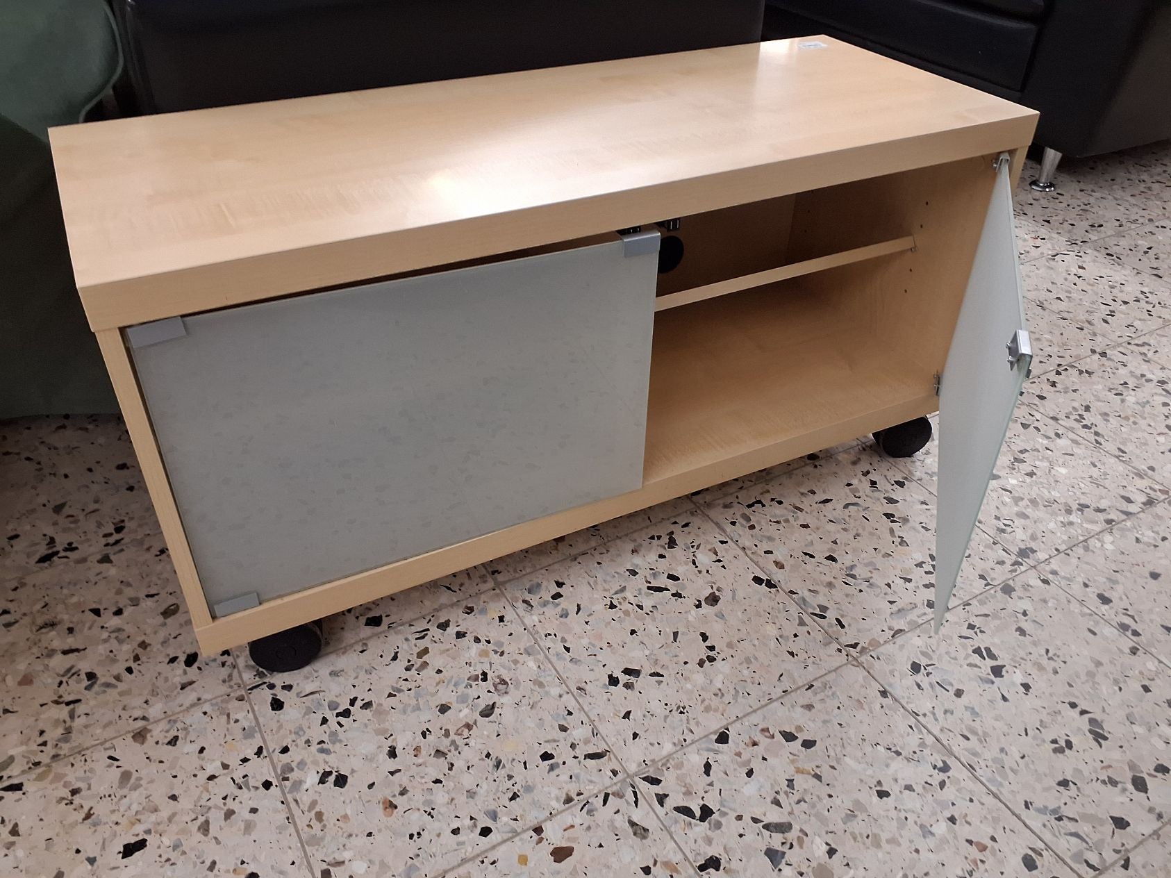 Skab / TV bænk