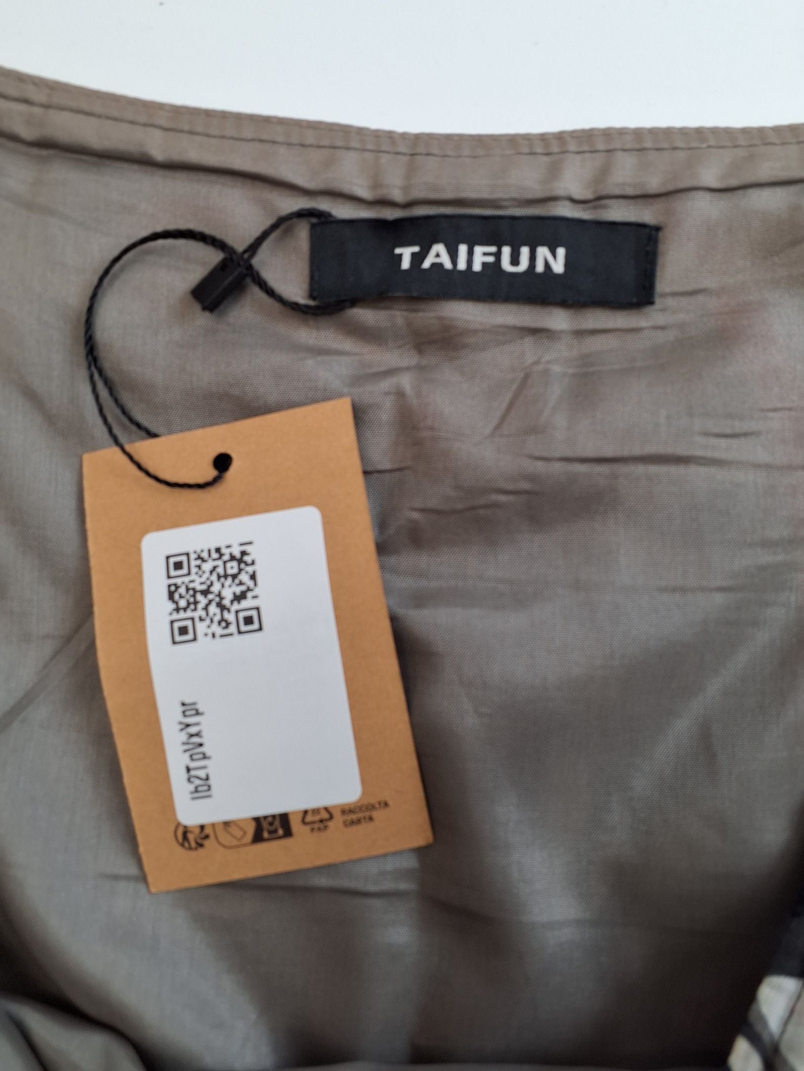 Taifun Nederdel