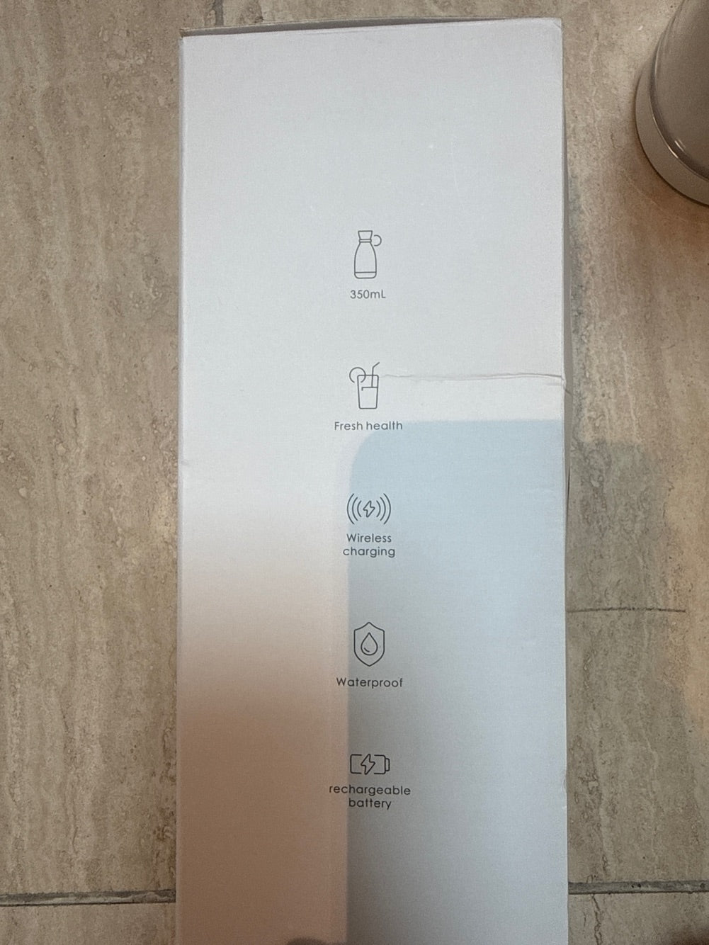 Fresh juice blender
