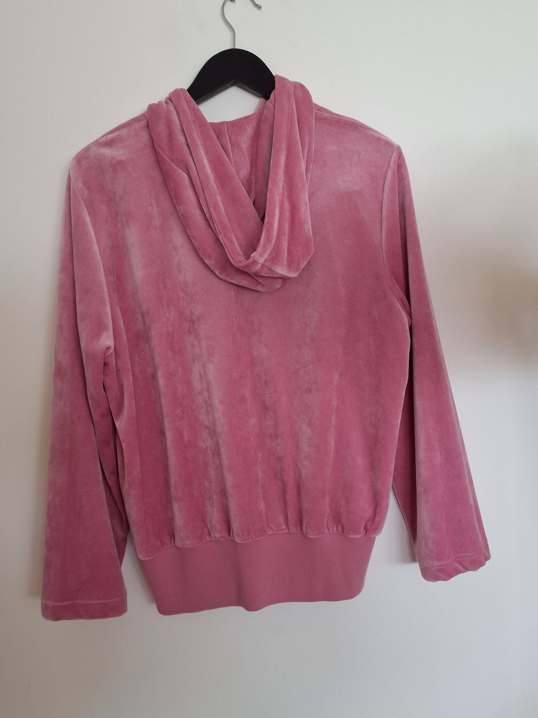 Triumph Bukser og sweater