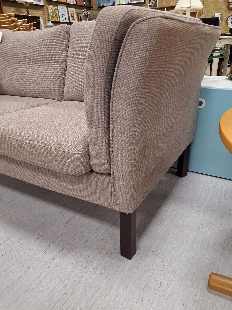 Grå 2-pers sofa