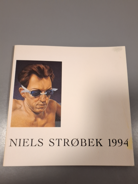 PER ARNOLDI 250 PLAKATER ETC. med indledende essay af Mikael Wivel