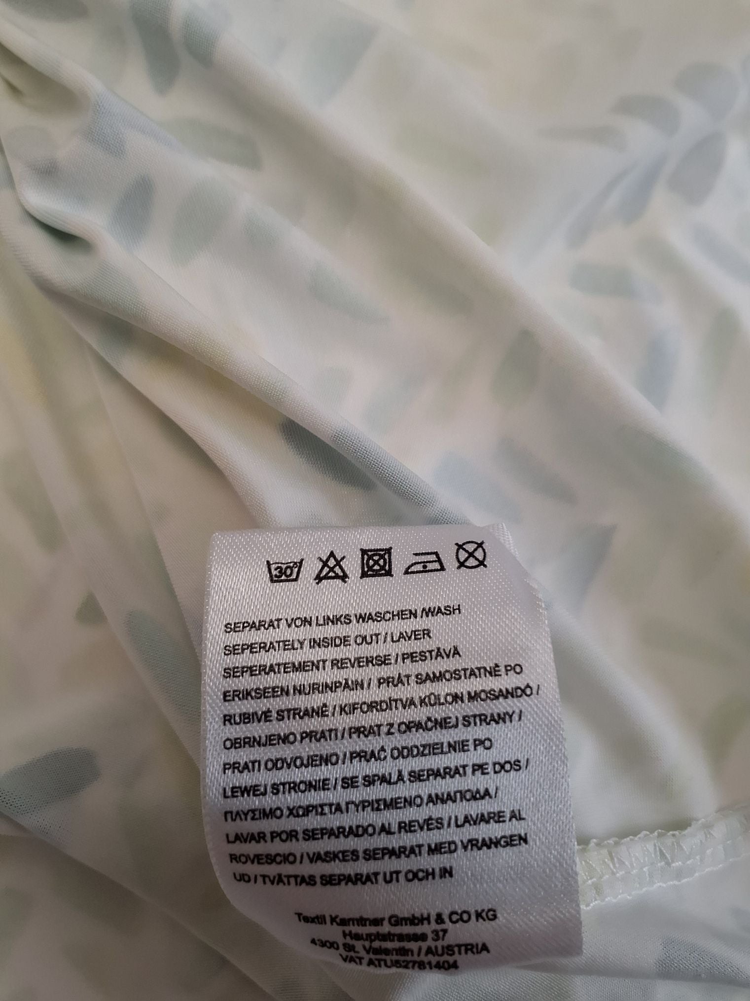 "M.X.O." Bluse