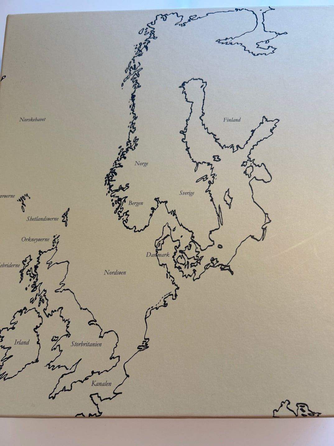 Bygd mod blådybet/Sethuse langs solnedgangen