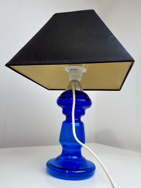Blå lampe af glas