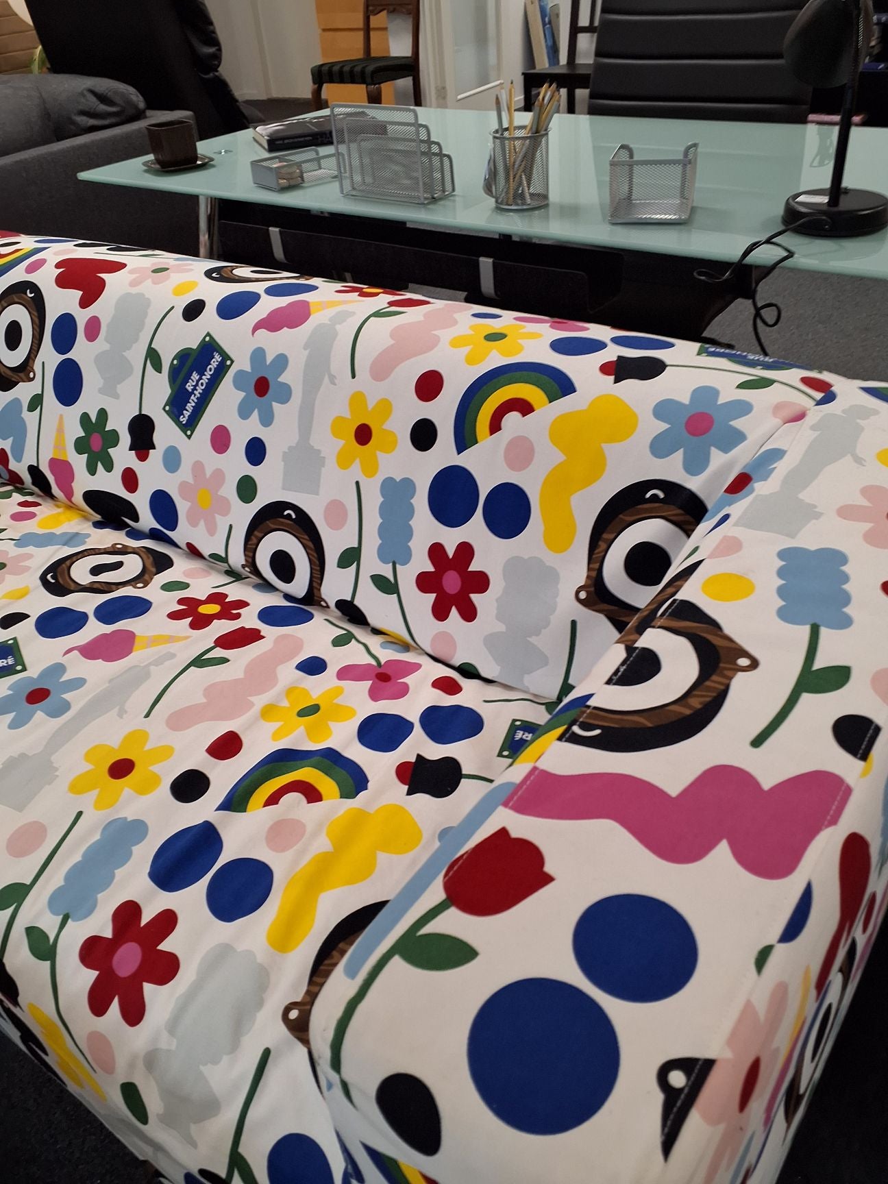 Spraglet sofa