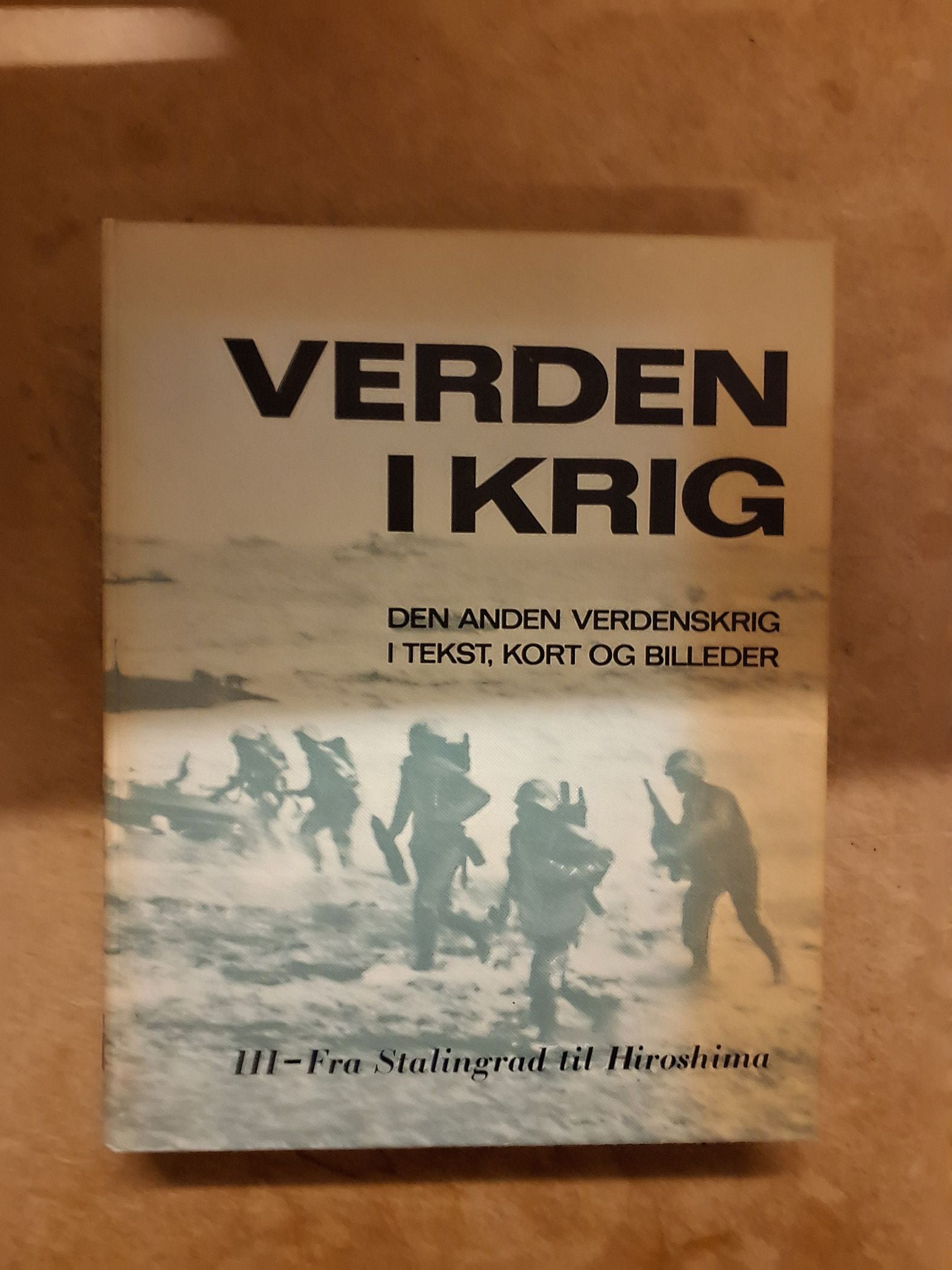Verden i krig, Det Bedste, 3 bind