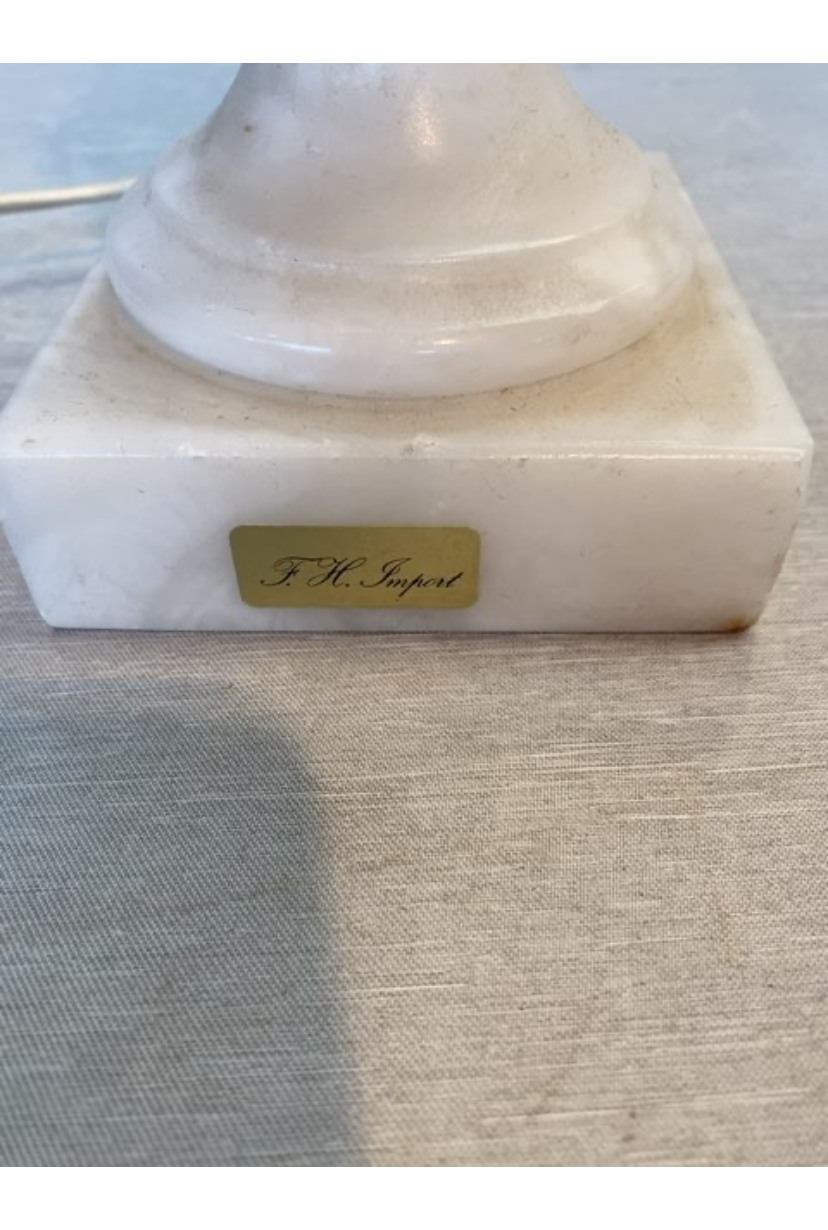 Marmor bordlampe