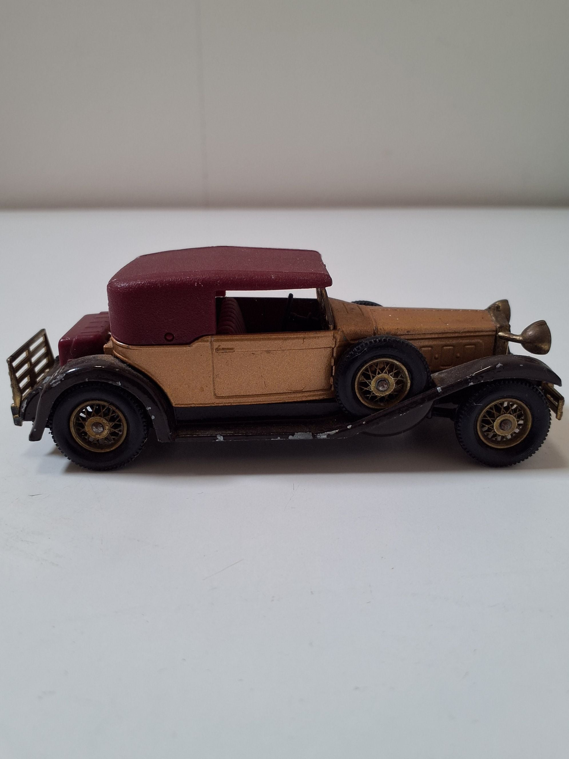 Lesney 1930 Packard Victoria