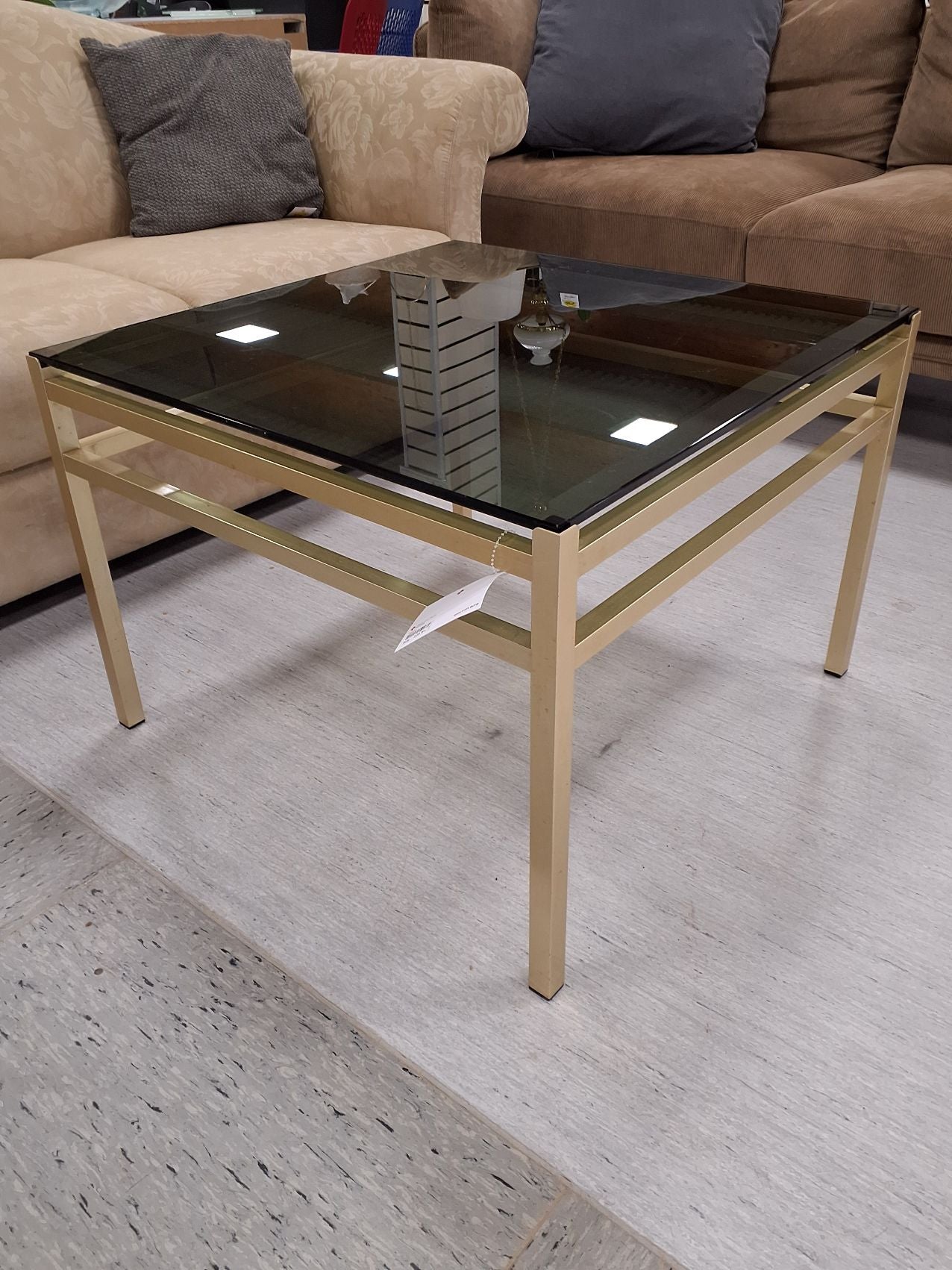 Kvadratisk glas sofabord