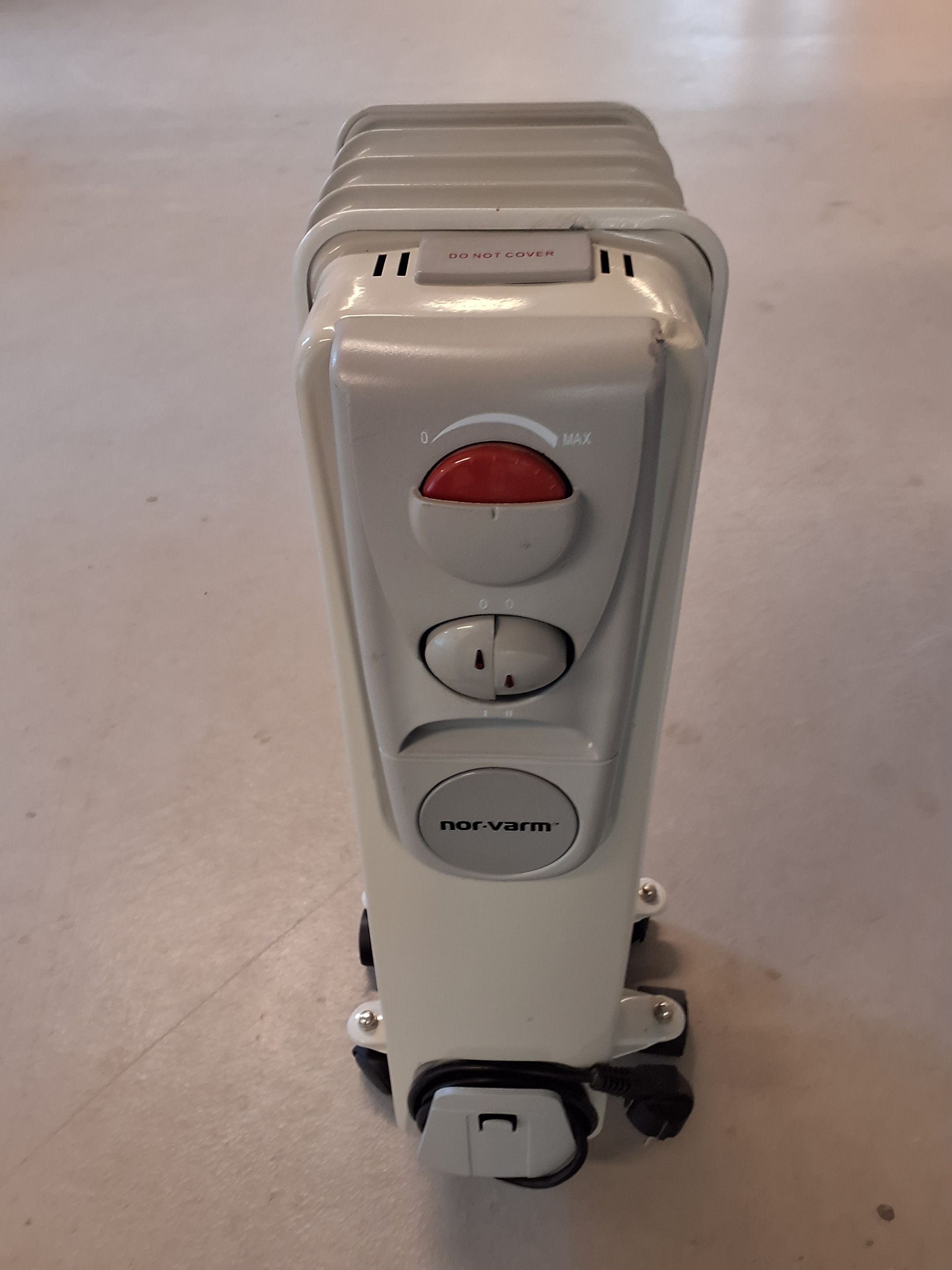 Nor-varm oliefyldt elradiator