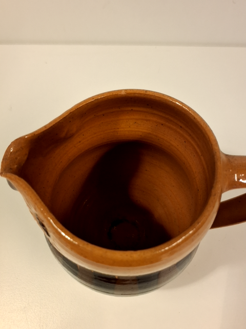 Ullerød kande Ugle motiv