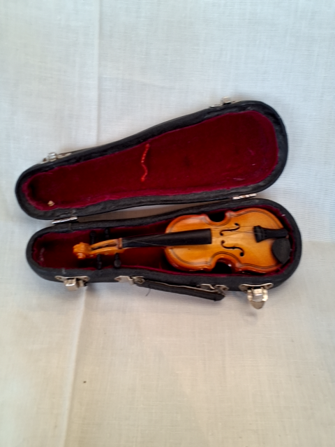 Miniature Violin