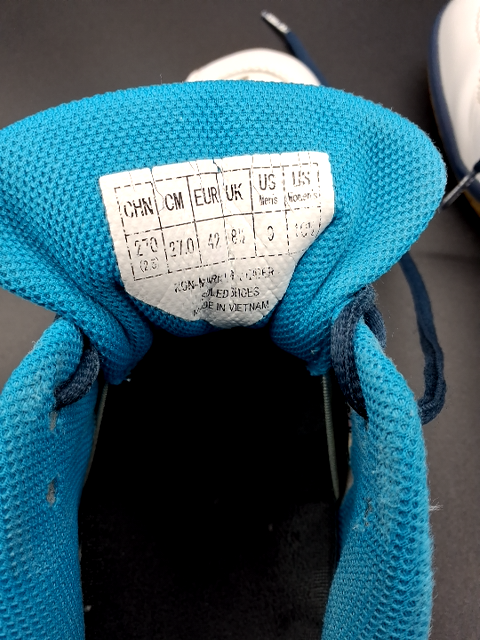 Yonex sko