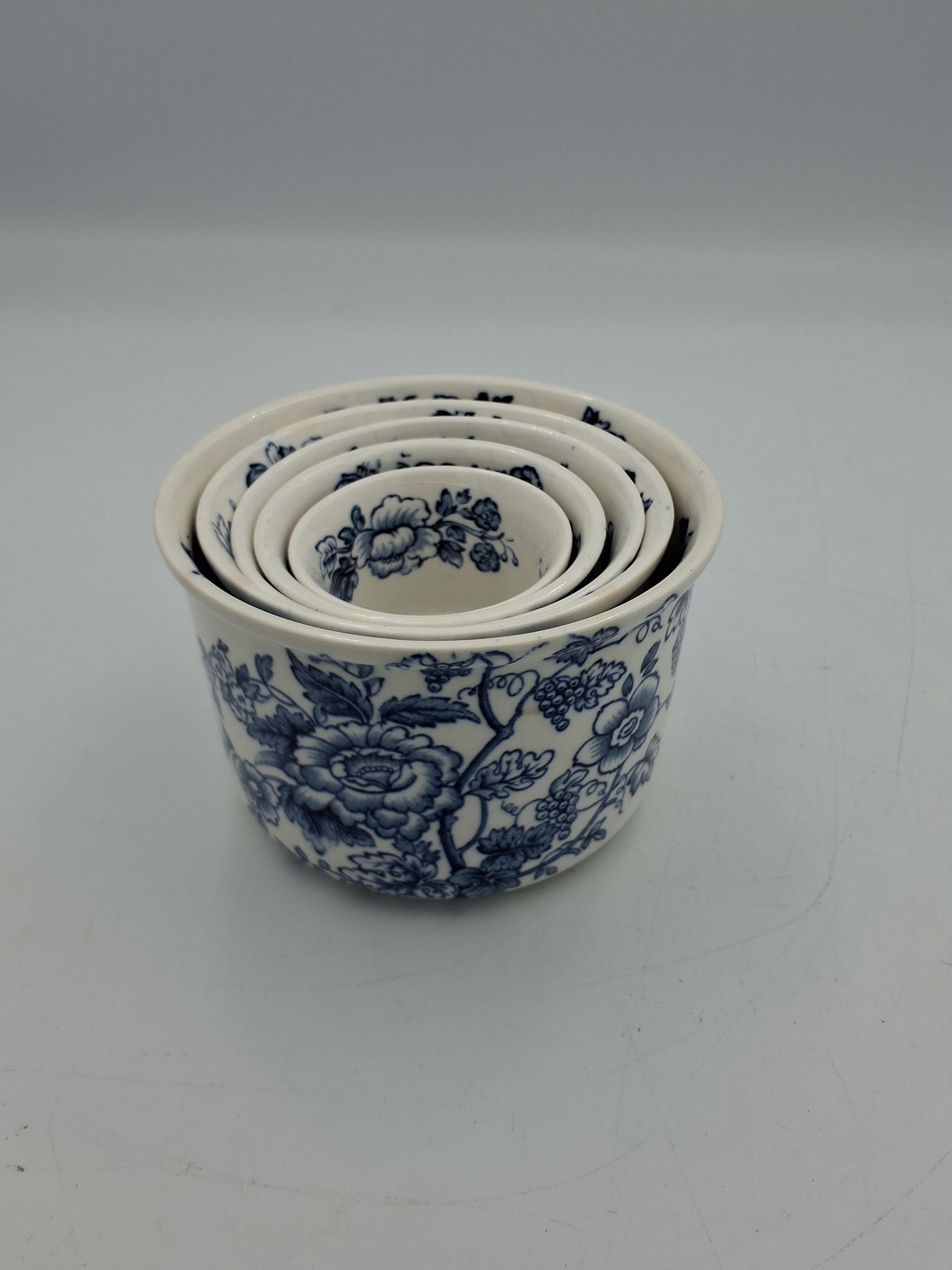 Windmere skålesæt fra Wedgwood & Co.